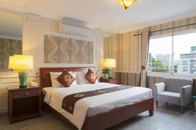 Phòng Boutique Executive hướng thành phố — Ben Thanh Boutique Hotel